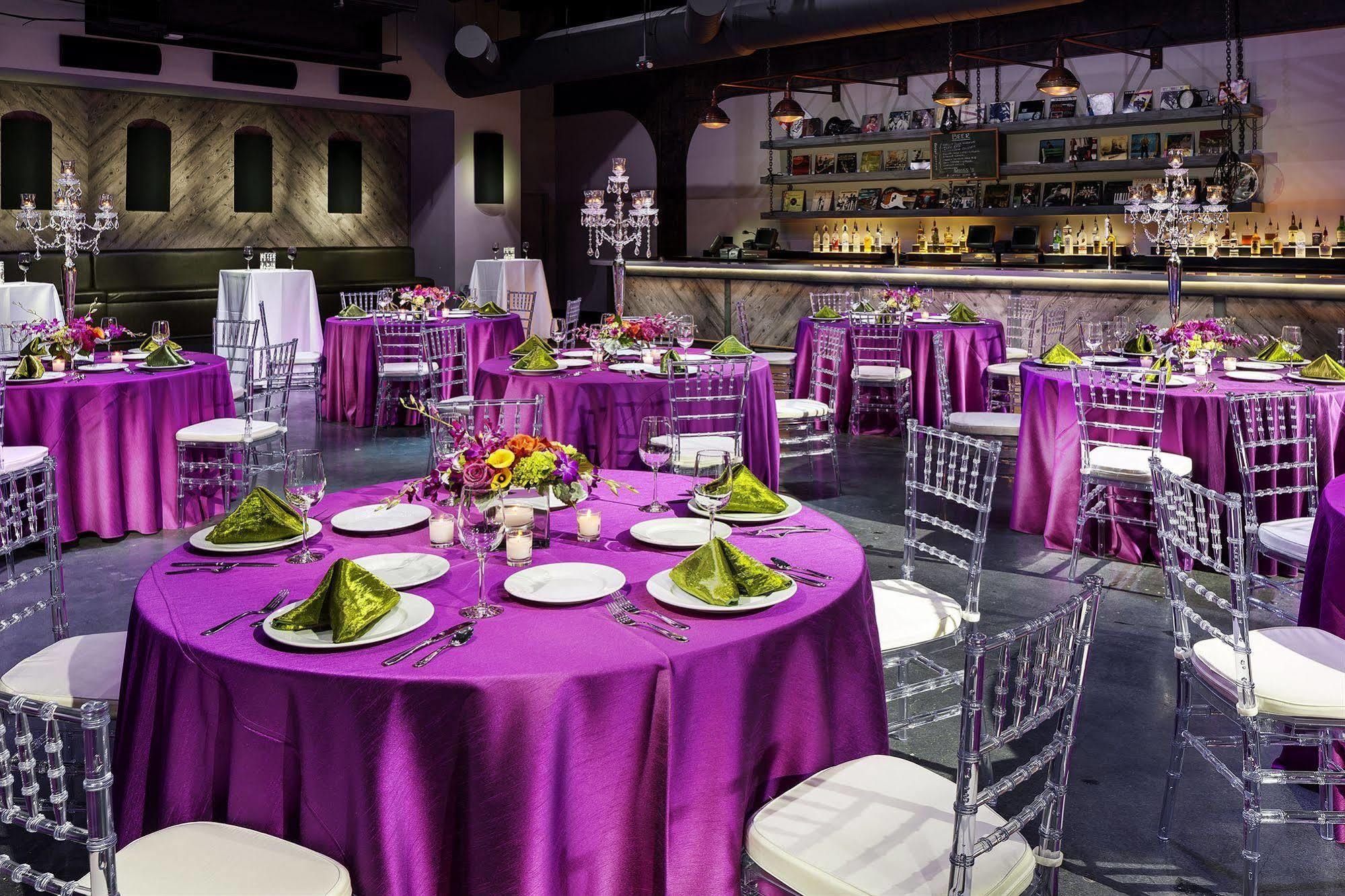 Hotel Whitney Peak Reno, Tapestry Collection By Hilton 4*